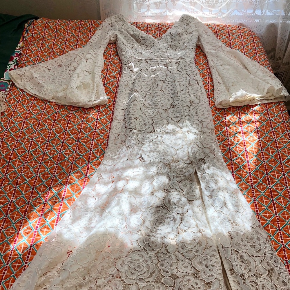 Bohemian bridal lace wedding dress